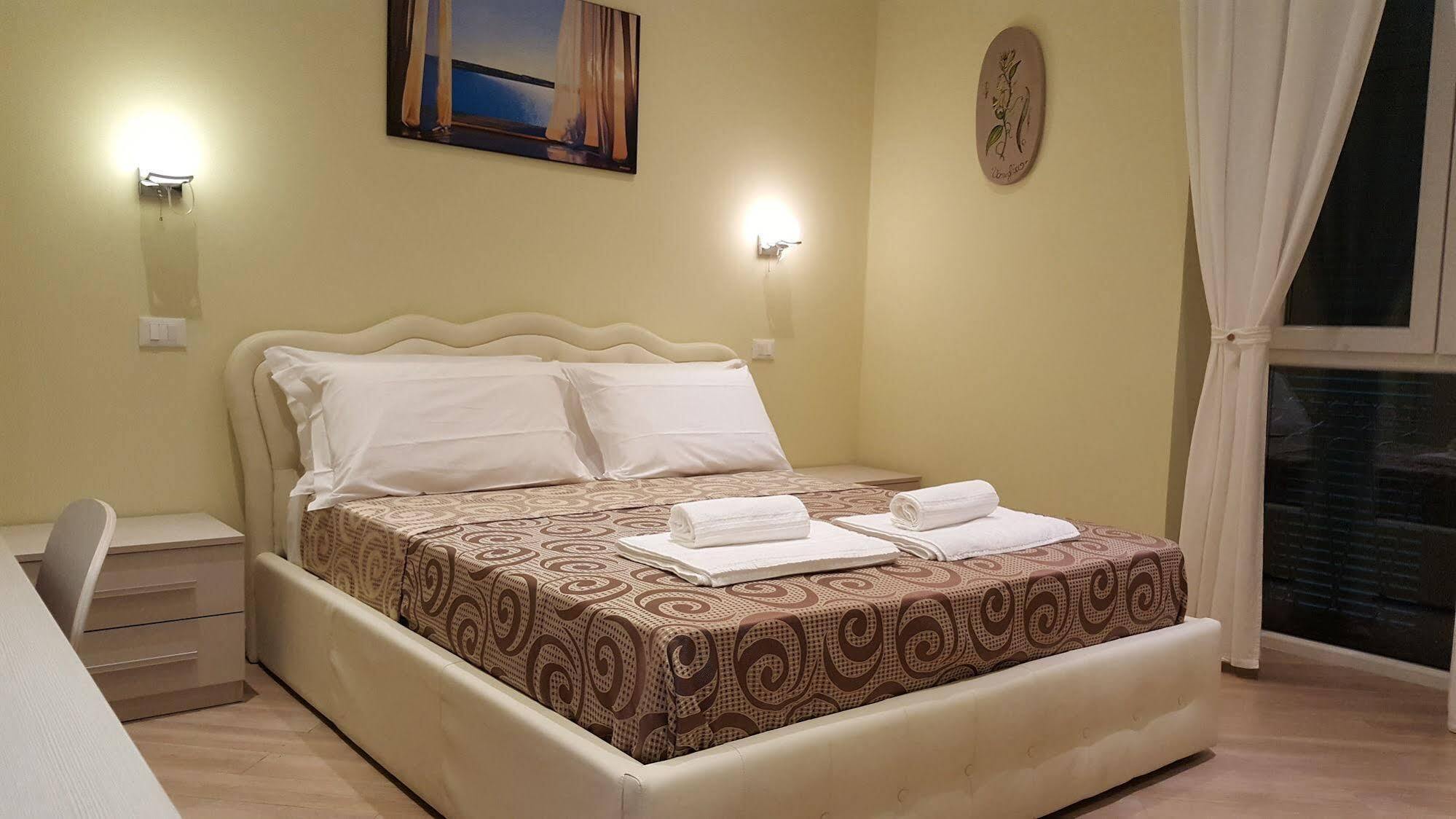 Guest House Le Tre Spezie La Spezia Exterior foto