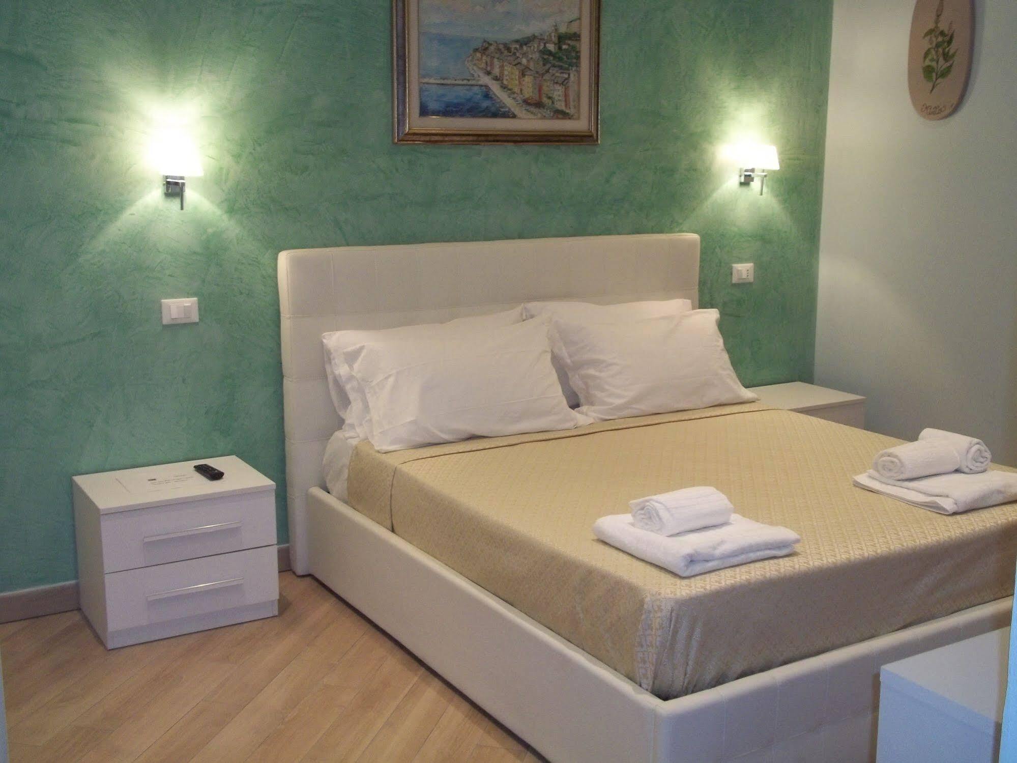 Guest House Le Tre Spezie La Spezia Exterior foto